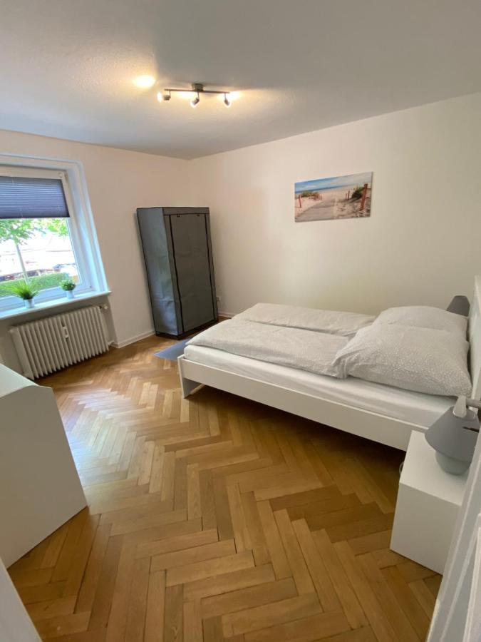 3 Zimmer Wohnung Fuer 4 Personen Lubeck Bagian luar foto